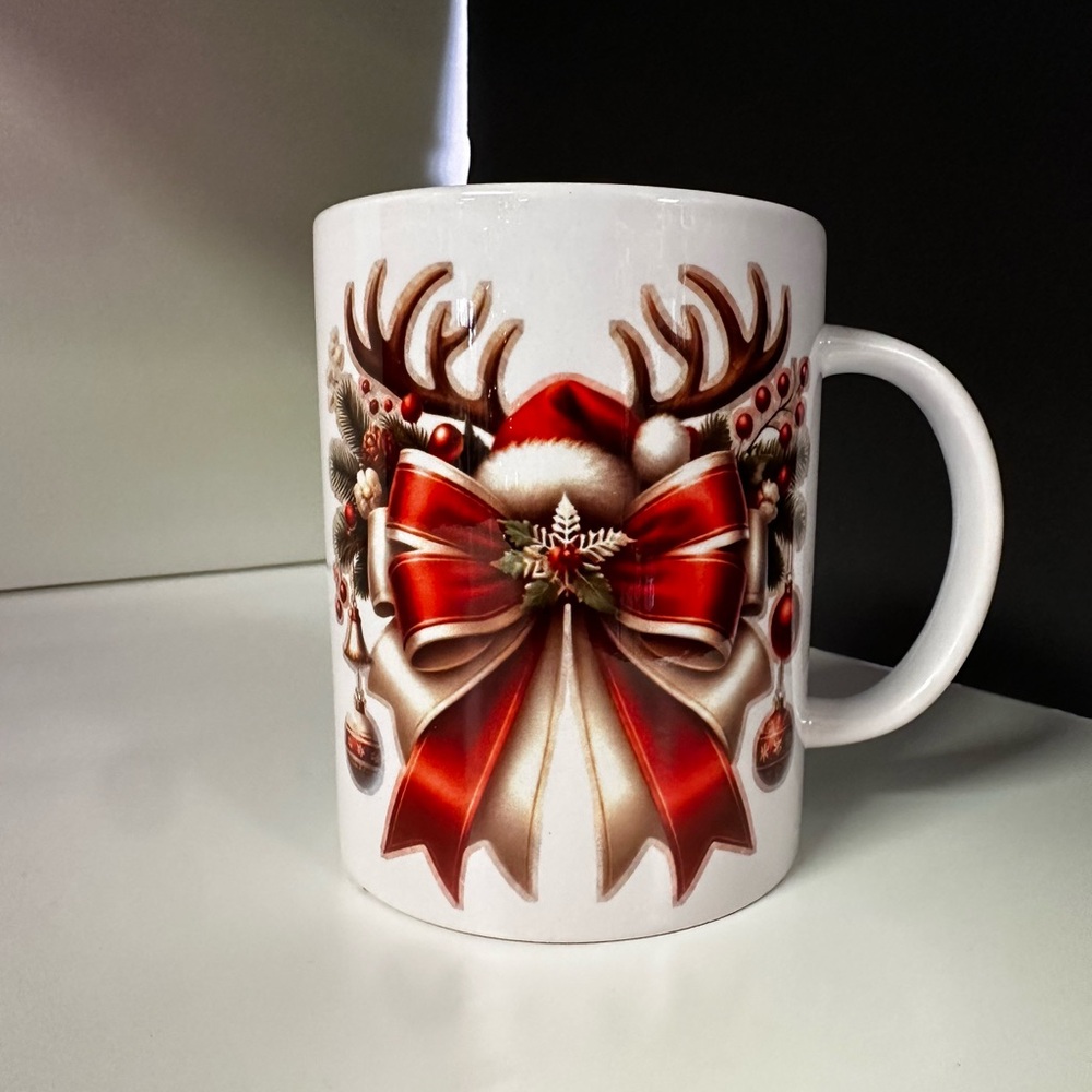 Cricut Holiday Mug with Red and White Design